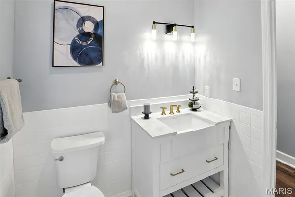 $299,000 | 4925 Fountain Avenue, St. Louis, MO 63113