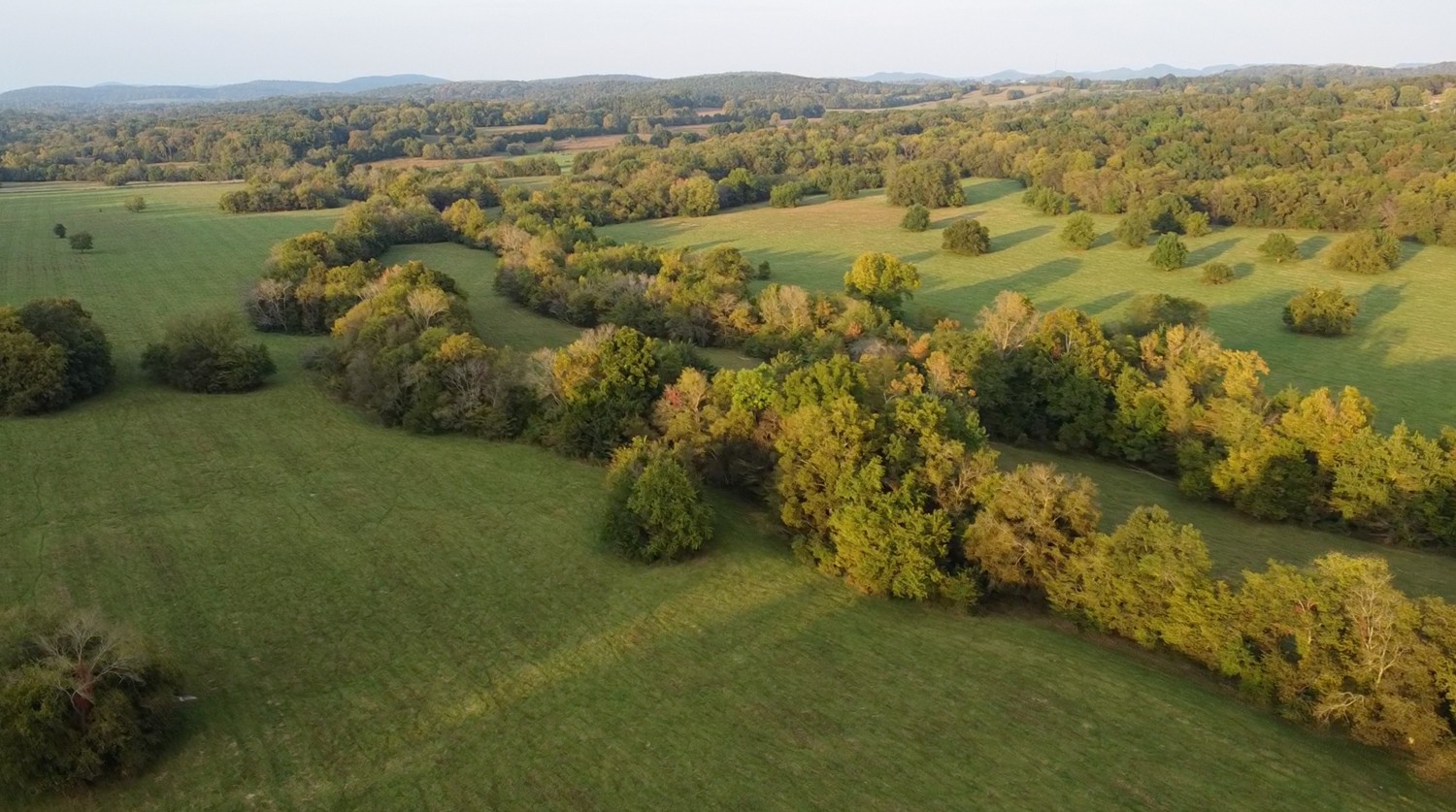 0 Poplar Hill Road Watertown, TN 37184 - Photo 10 of 13 a view of a lake with houses
