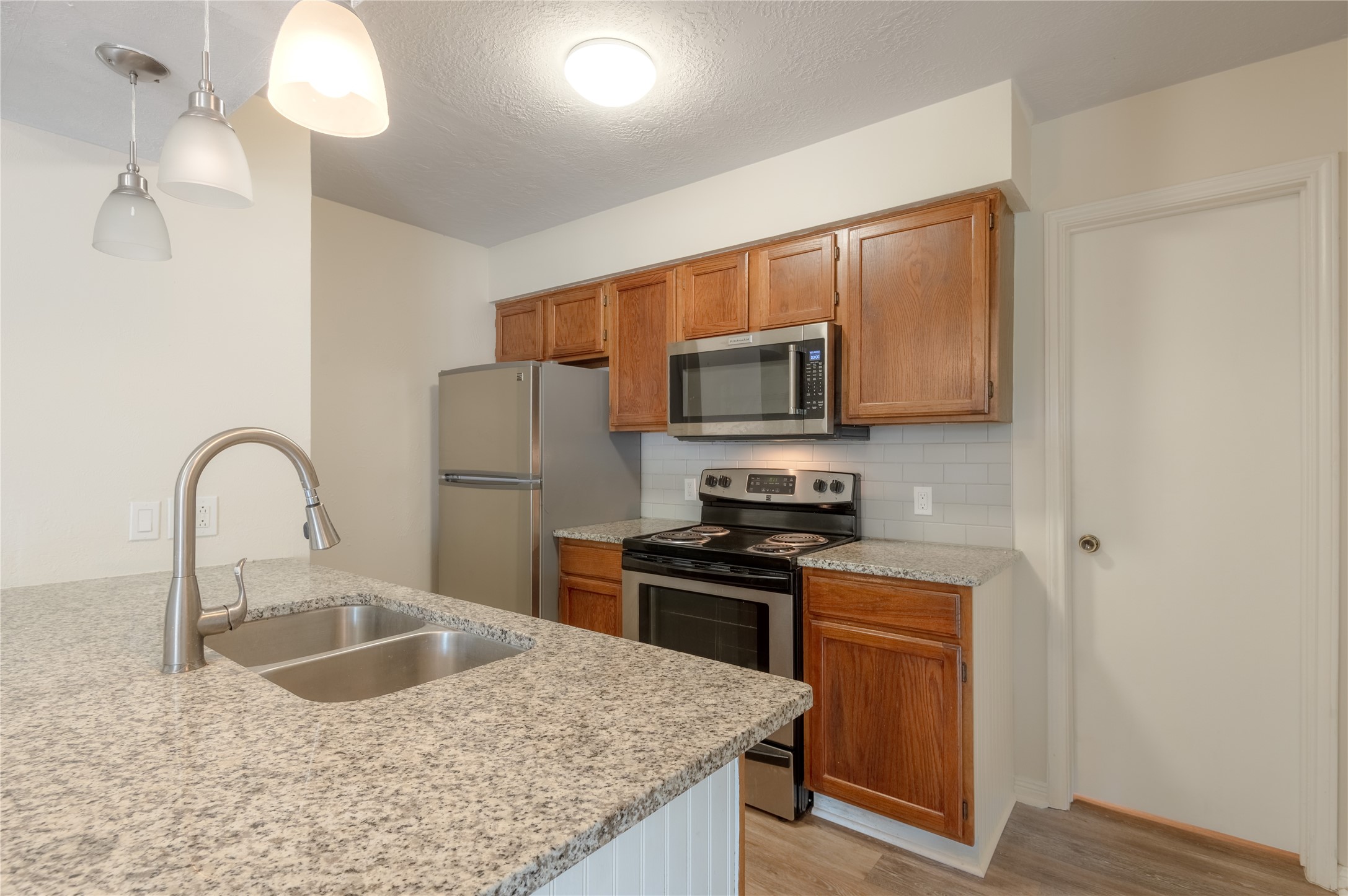 2402 Sycamore Avenue, Unit D6 Huntsville, TX 77340 - Photo 16 of 50