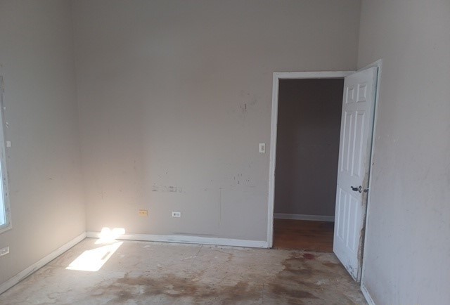 1352 West Hubbard Street, Unit 4 Chicago, IL 60642 - Photo 8 of 11 a view of an empty room