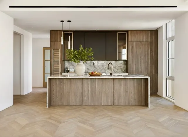 $4,995,000 | 350 East 18th Street, Unit PHB | Gramercy