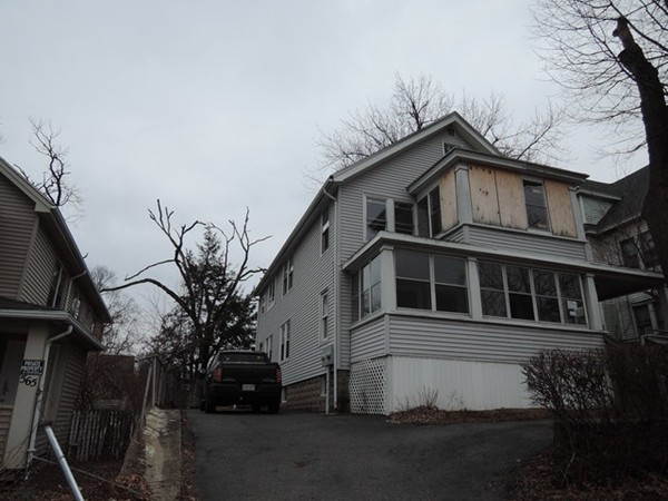 559-561 Wilbraham Road Springfield, MA 01109 - Photo 2 of 30