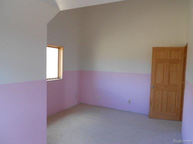 8095 Rattalee Lake Road Clarkston, MI 48348 - Photo 11 of 15 11.JPG