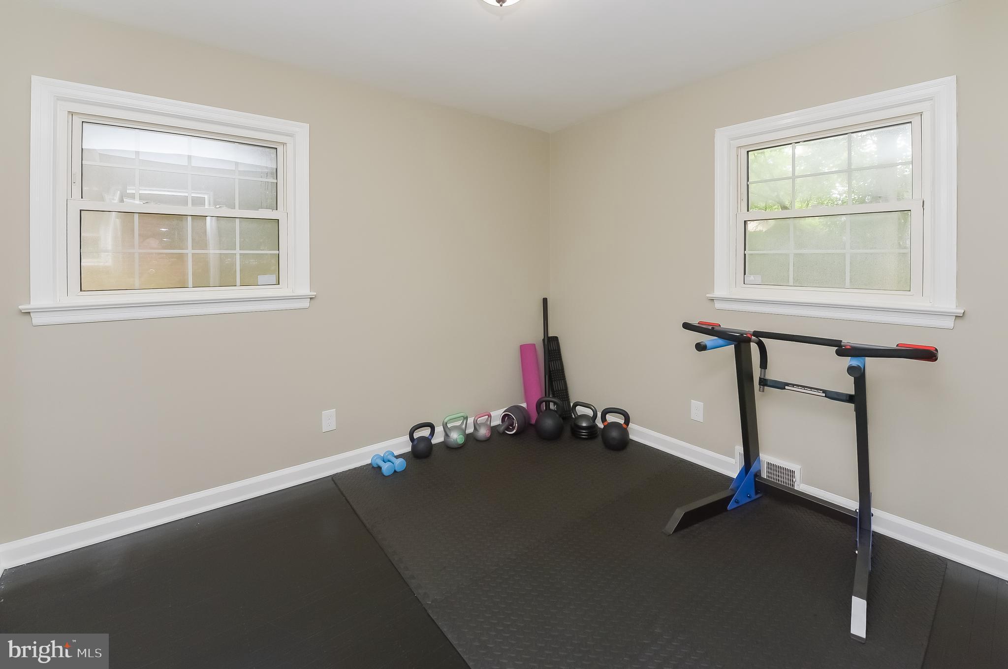 1005 Oakwood Road Haddonfield, NJ 08033 - Photo 20 of 35