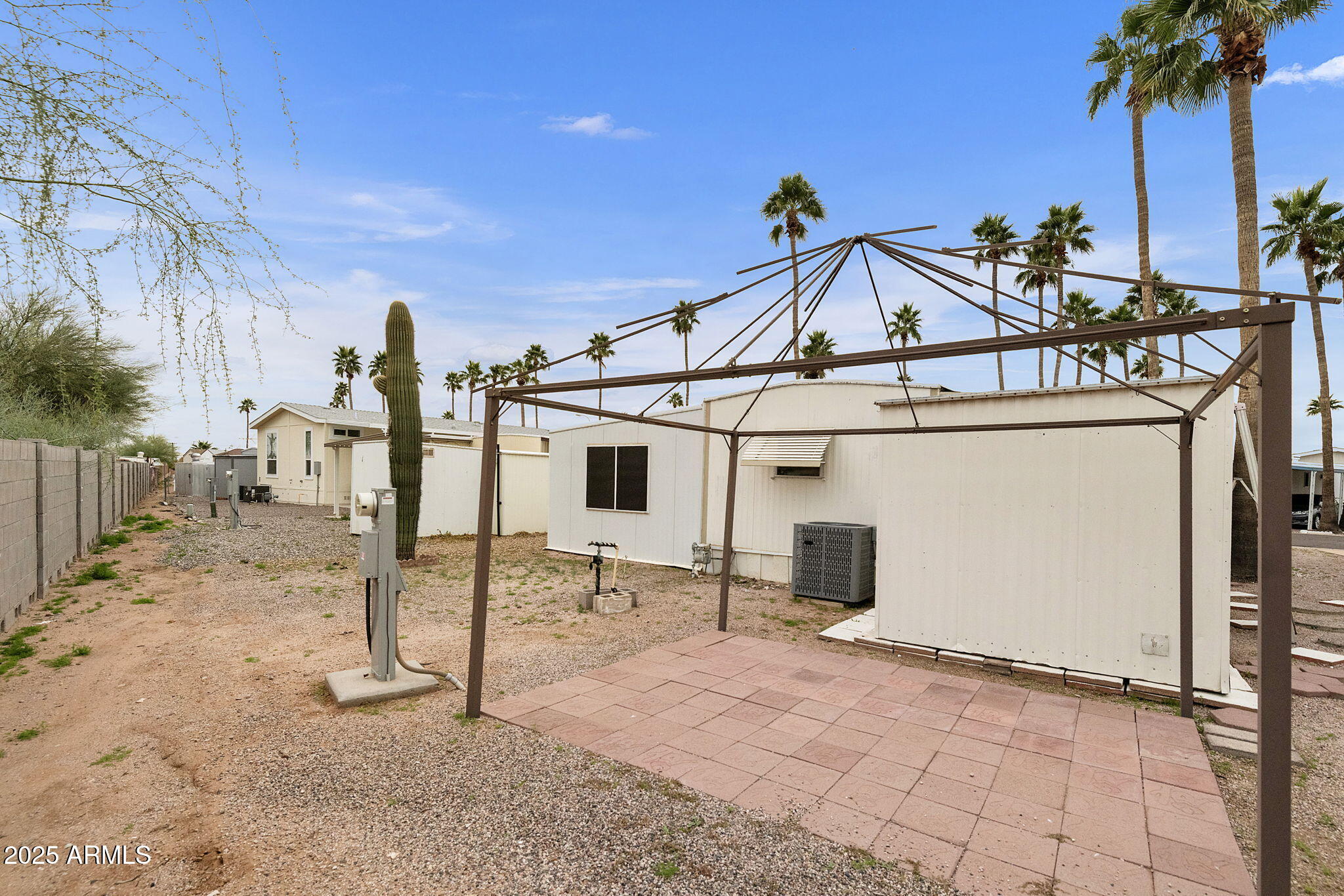 11100 East Apache Trail Apache Junction, AZ 85120 - Photo 14 of 22 a view of a house with a park