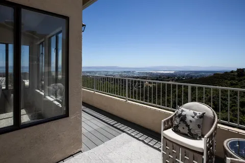 $1,898,000 | 5 Clover Lane, San Carlos, CA 94070