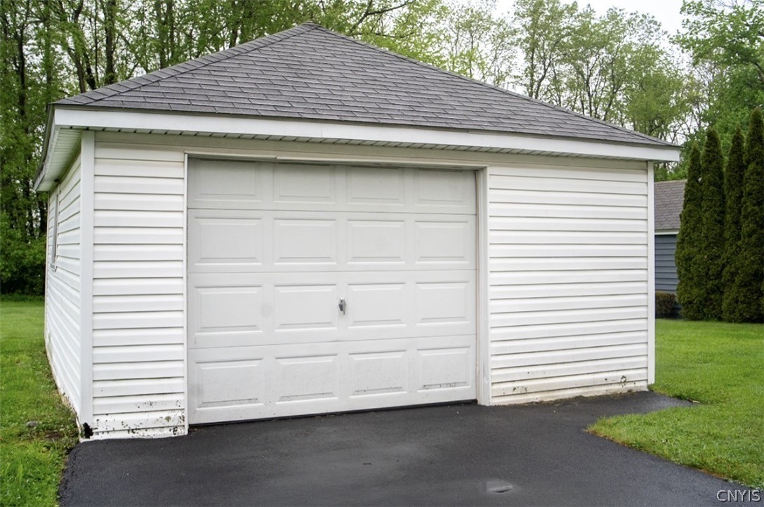 121 Riverside Drive Utica, NY 13502 - Photo 3 of 11