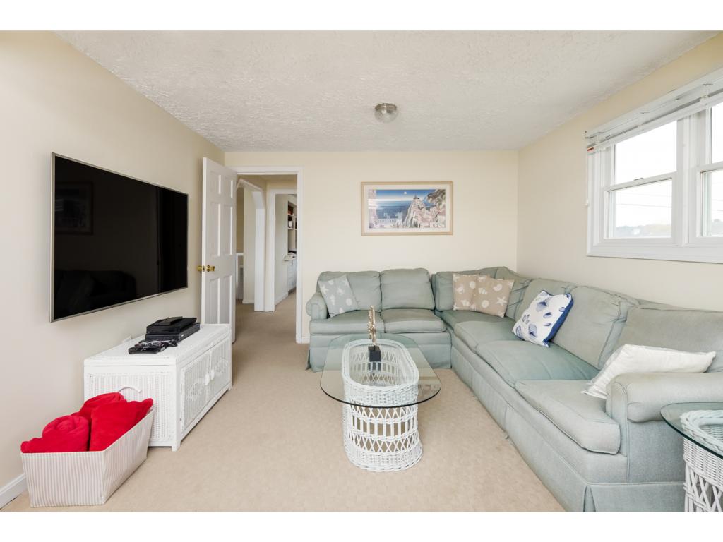 1254 Ocean Boulevard Rye, NH 03870 - Photo 17 of 30