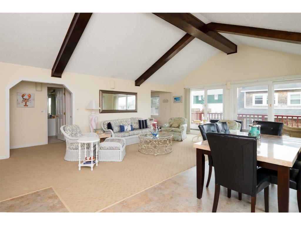 1254 Ocean Boulevard Rye, NH 03870 - Photo 7 of 30