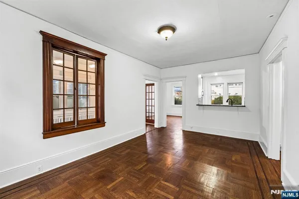 $4,500 | 1614 Center Avenue, Fort Lee, NJ 07024