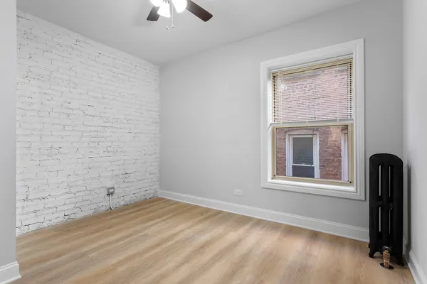 $2,100 | 1633 West Chase Avenue, Unit 1K, Chicago, IL 60626