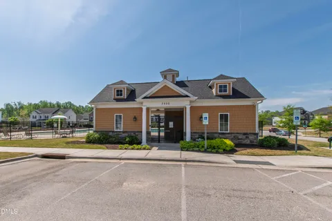 $585,000 | 3413 Longleaf Estates Drive, Raleigh, NC 27616
