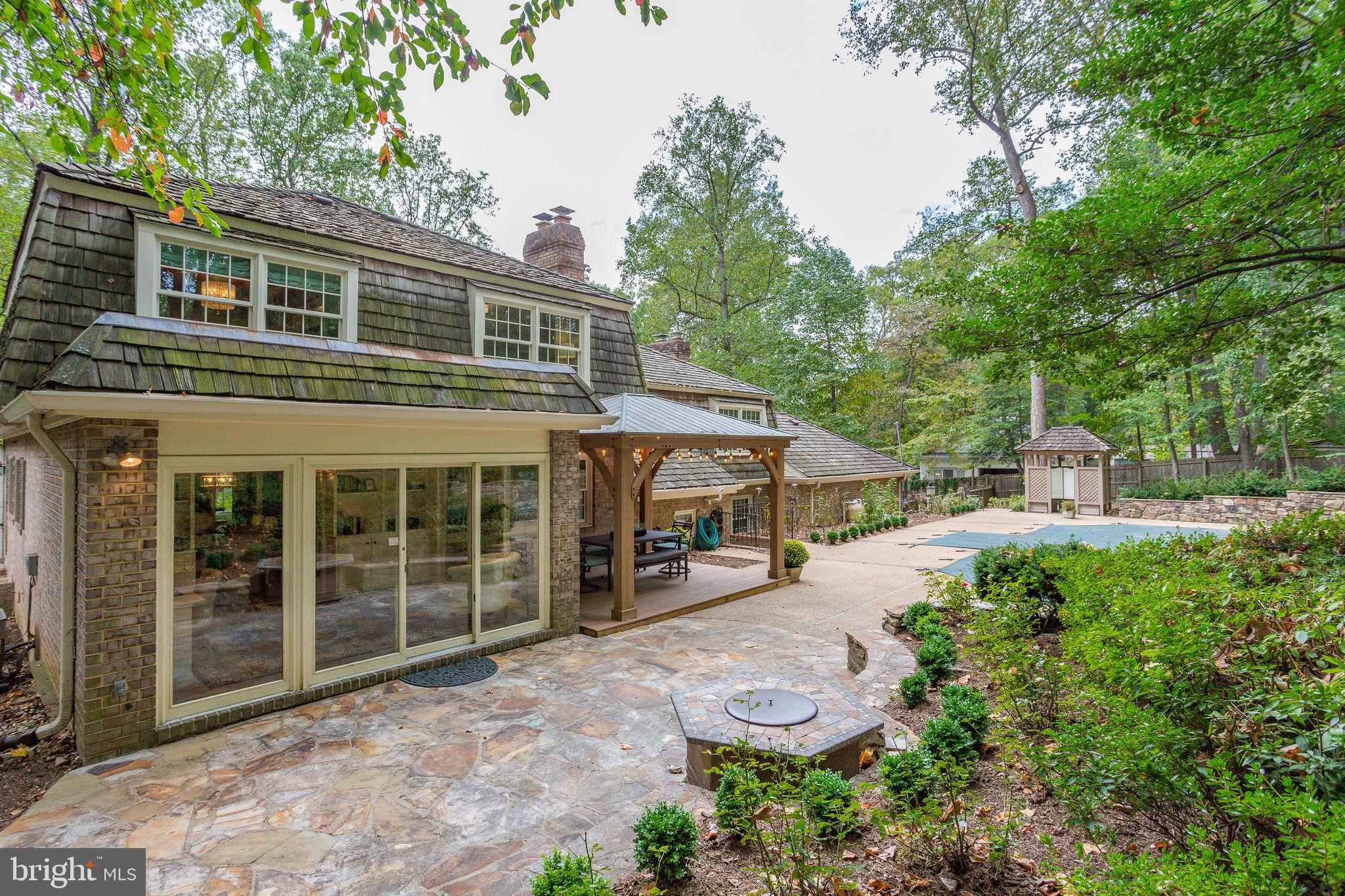 8458 Brook Road McLean, VA 22102 - Photo 29 of 77 Gallery Image 29