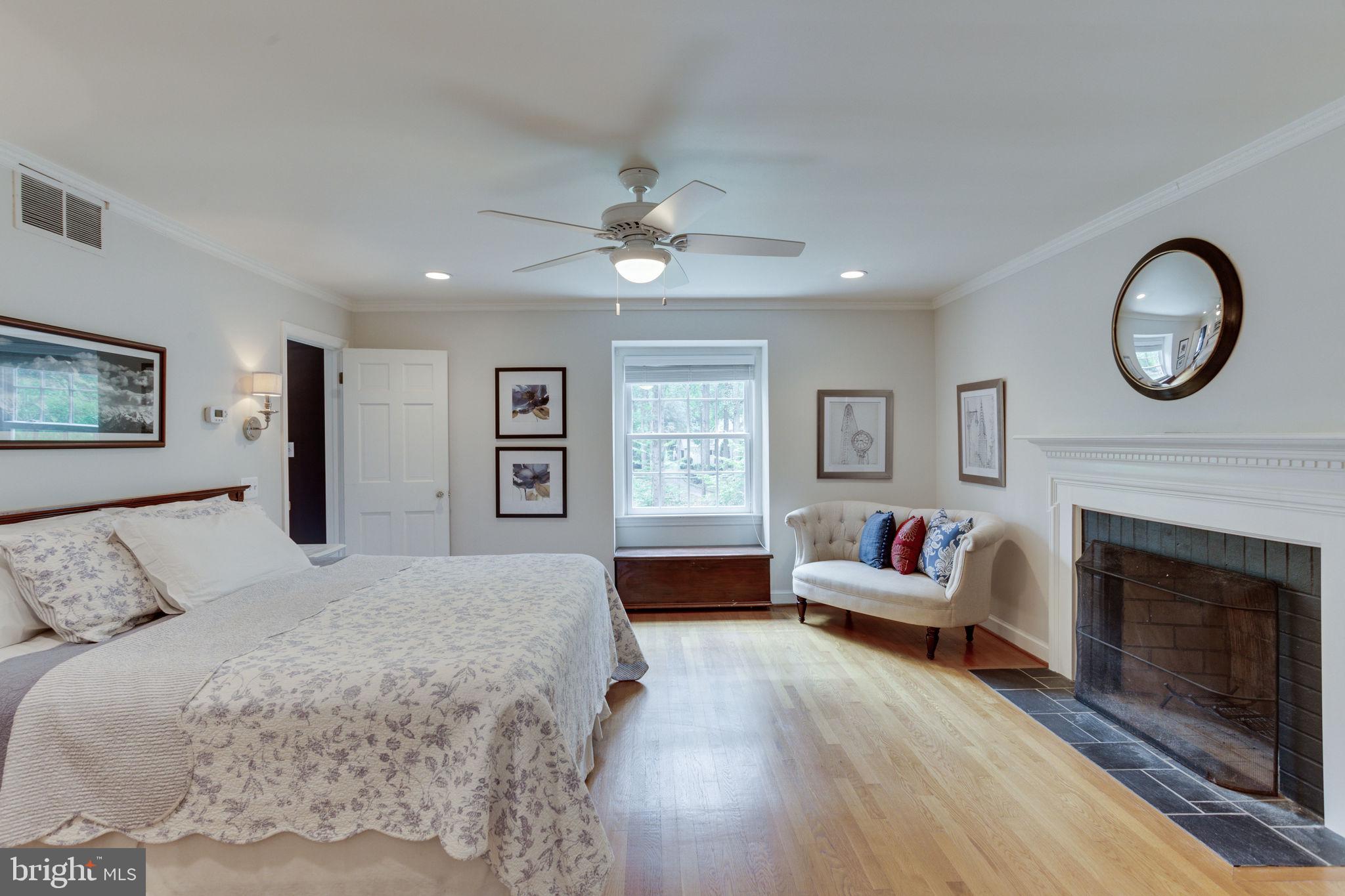 8458 Brook Road McLean, VA 22102 - Photo 38 of 77 Gallery Image 38