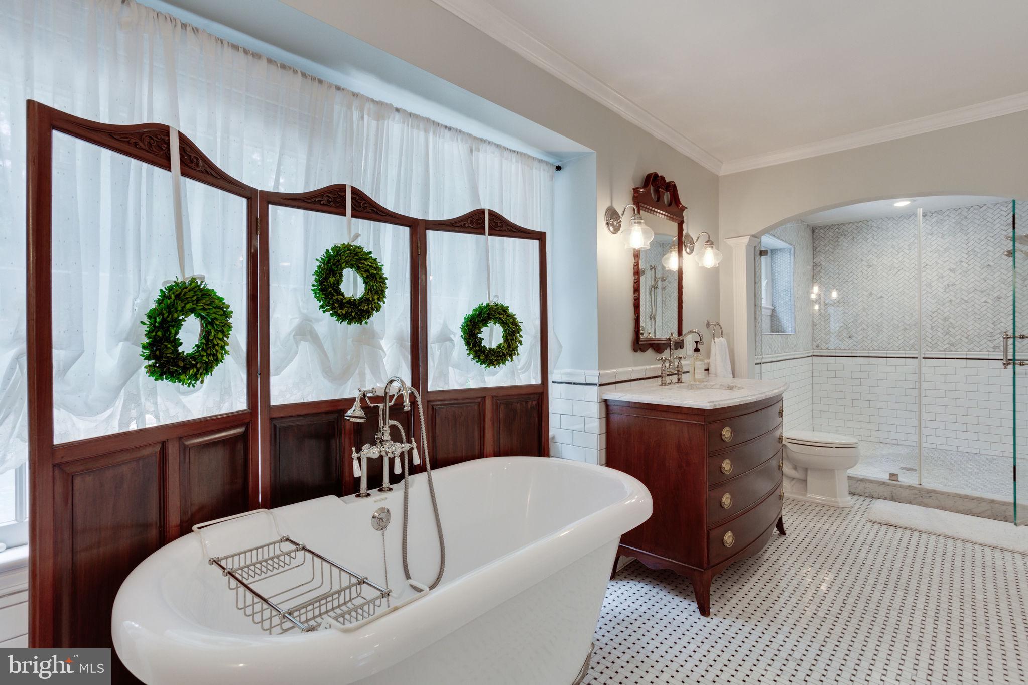 8458 Brook Road McLean, VA 22102 - Photo 44 of 77 Gallery Image 44