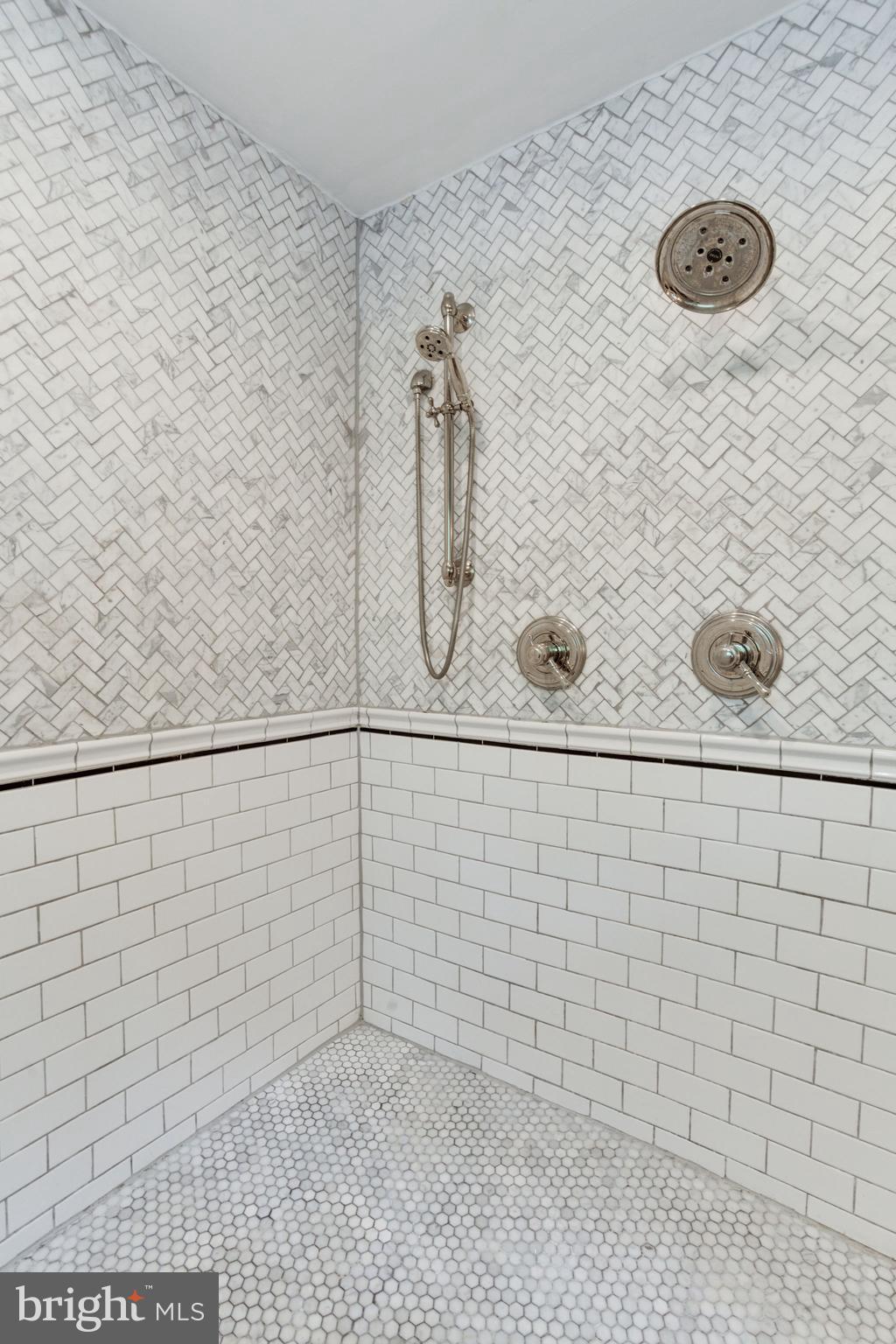 8458 Brook Road McLean, VA 22102 - Photo 48 of 77 Gallery Image 48