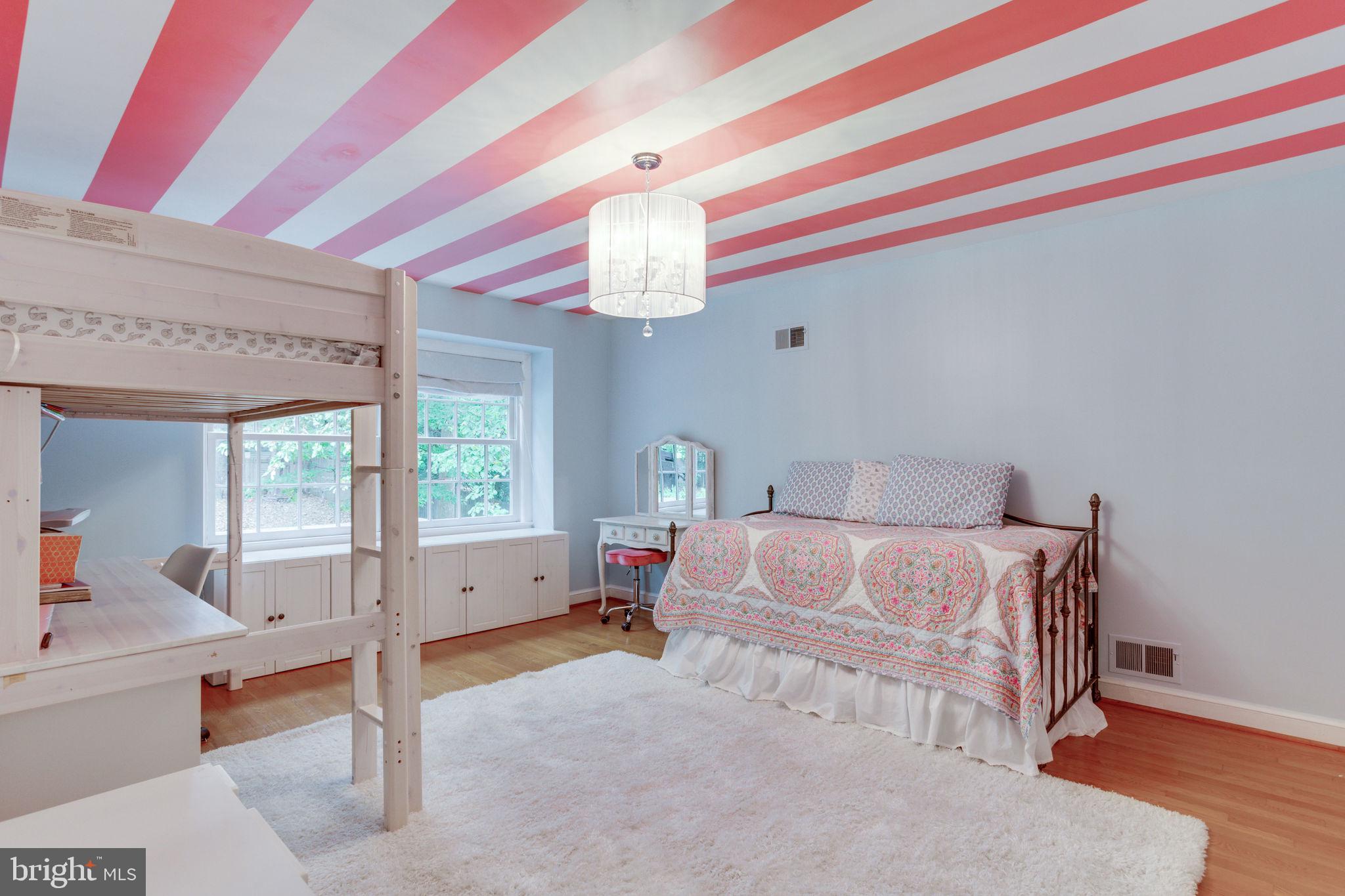 8458 Brook Road McLean, VA 22102 - Photo 53 of 77 Gallery Image 53