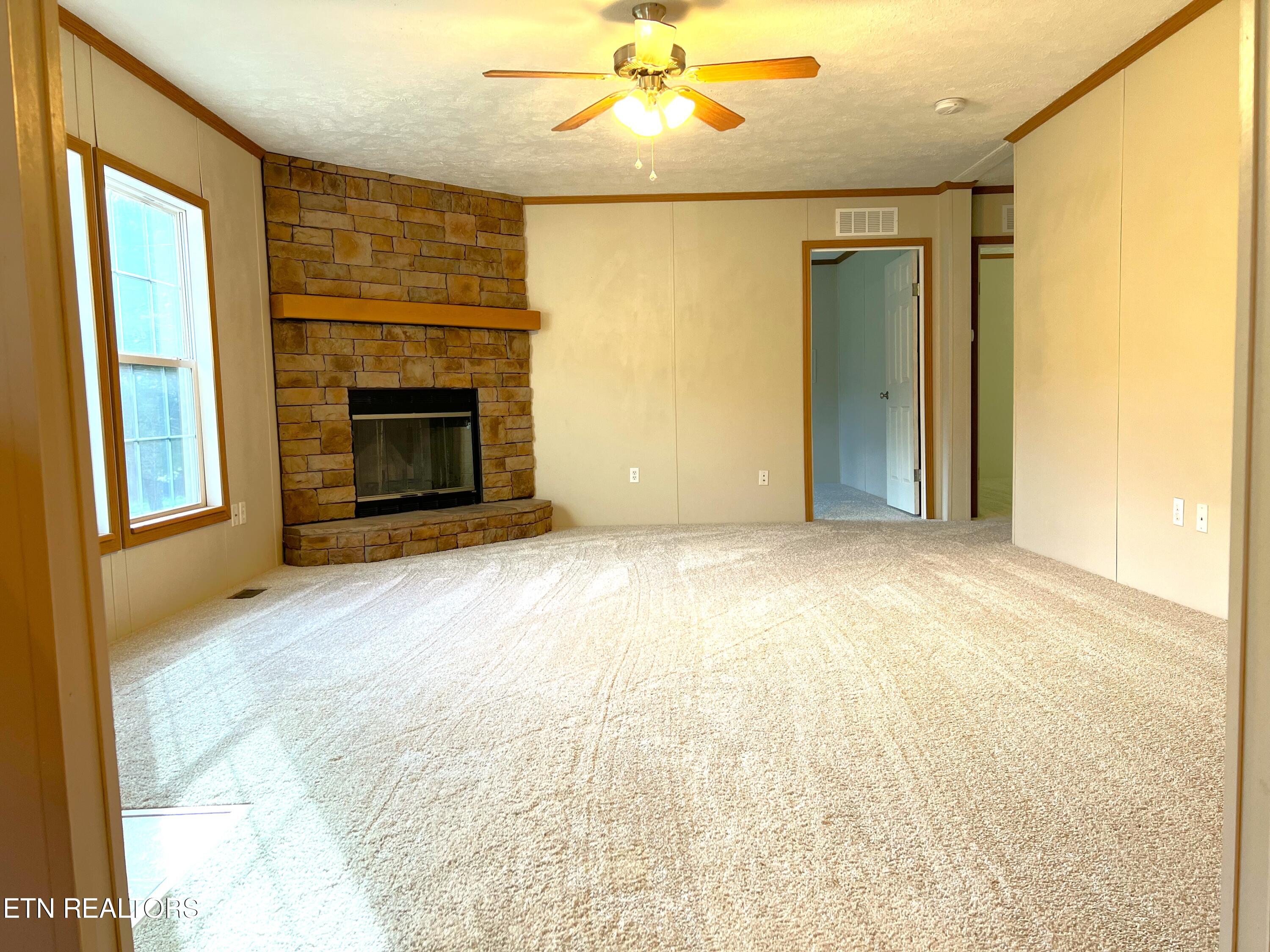 2012 Wayland Road Knoxville, TN 37914 - Photo 3 of 26 front16