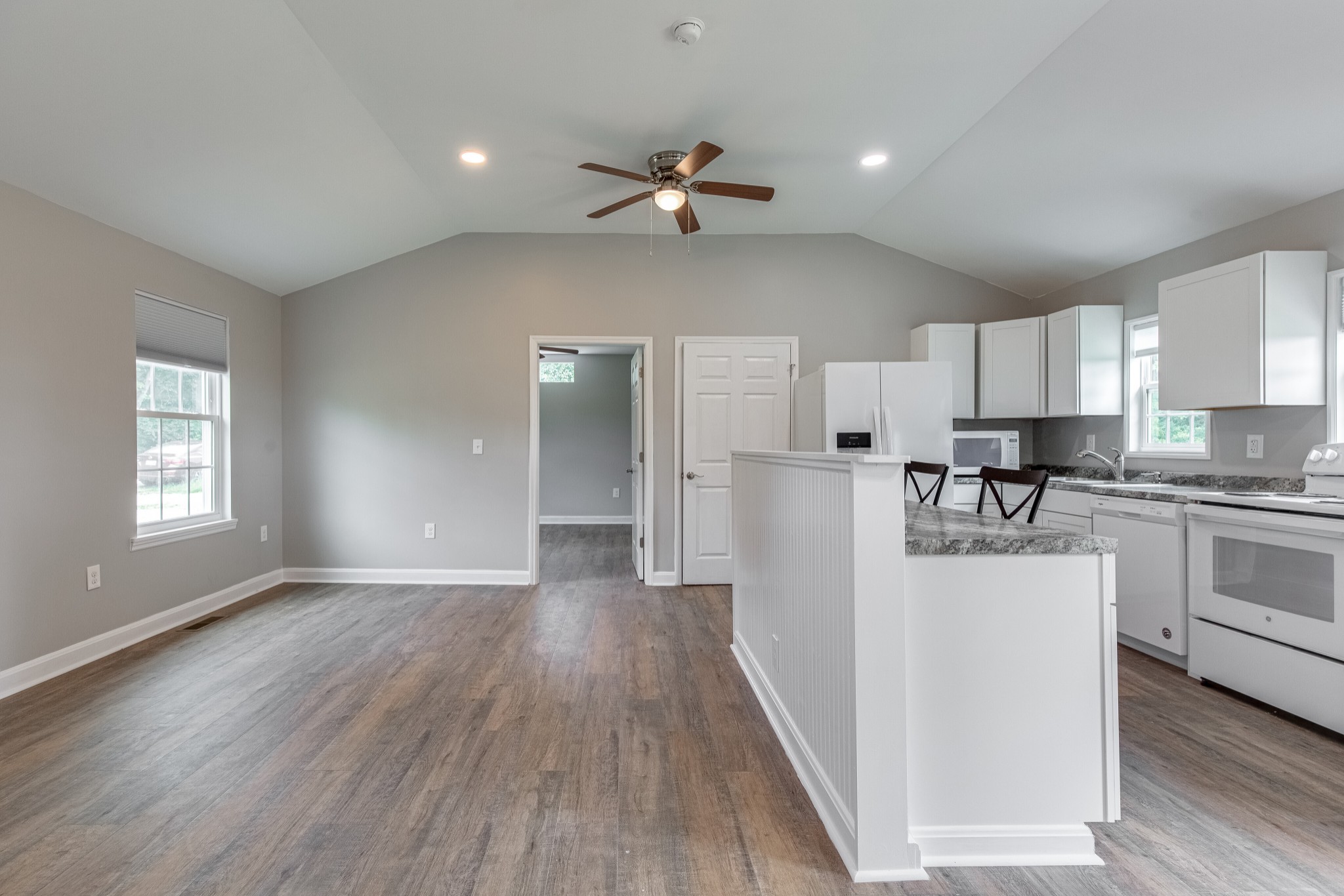 7959 Wrigley Road Lyles, TN 37098 - Photo 5 of 23 Gallery Image 5