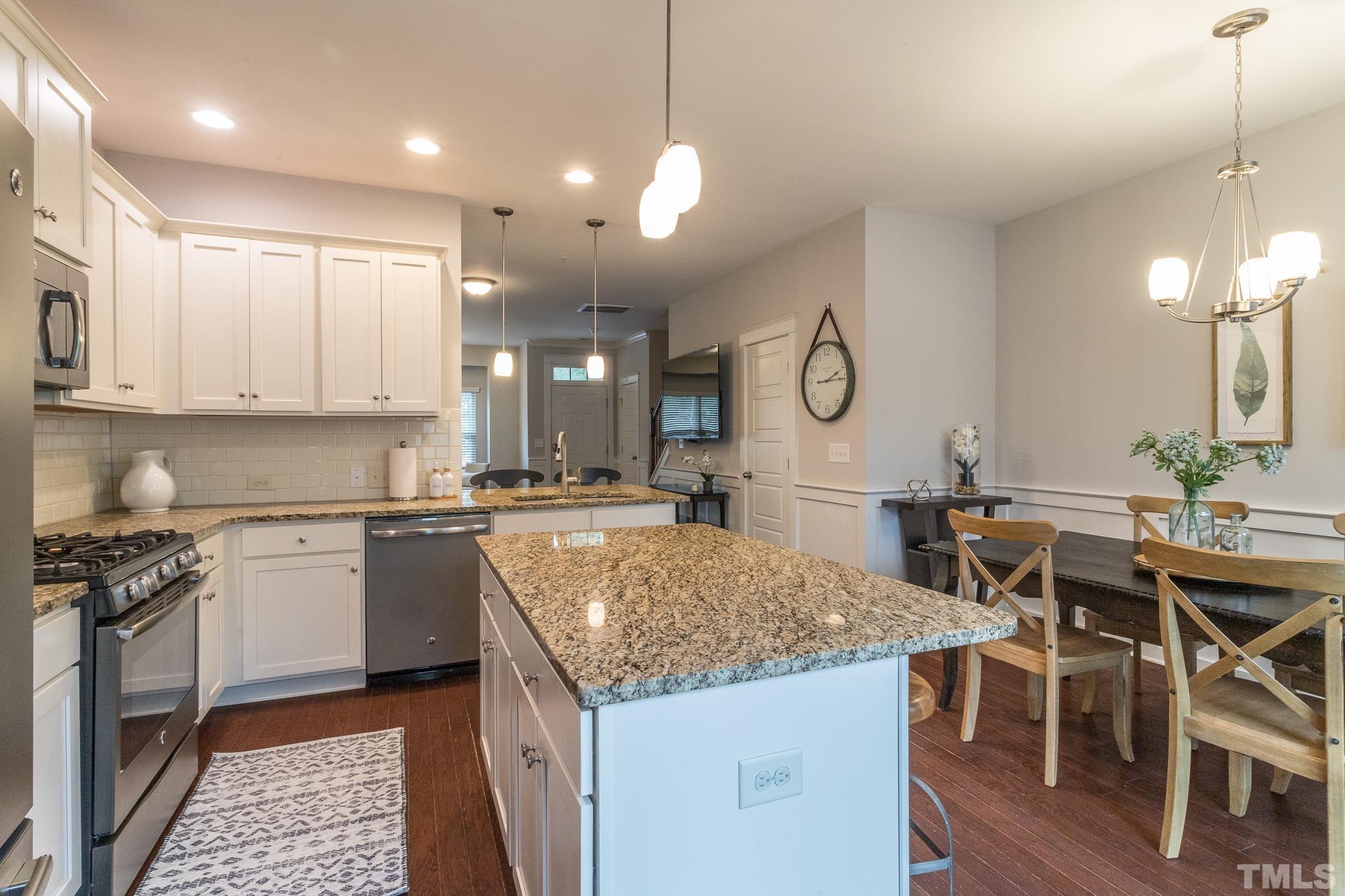 7920 Allscott Way Raleigh, NC 27612 - Photo 19 of 29