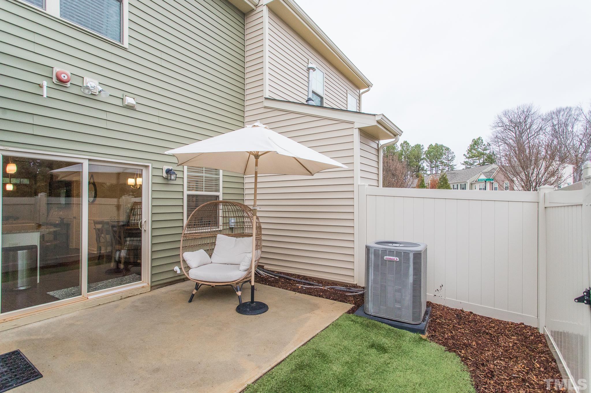 7920 Allscott Way Raleigh, NC 27612 - Photo 8 of 29