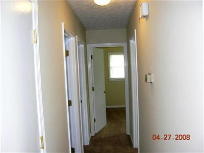 1045 Wedgewood Road Lexington, KY 40514 - Photo 7 of 10 Photo 7