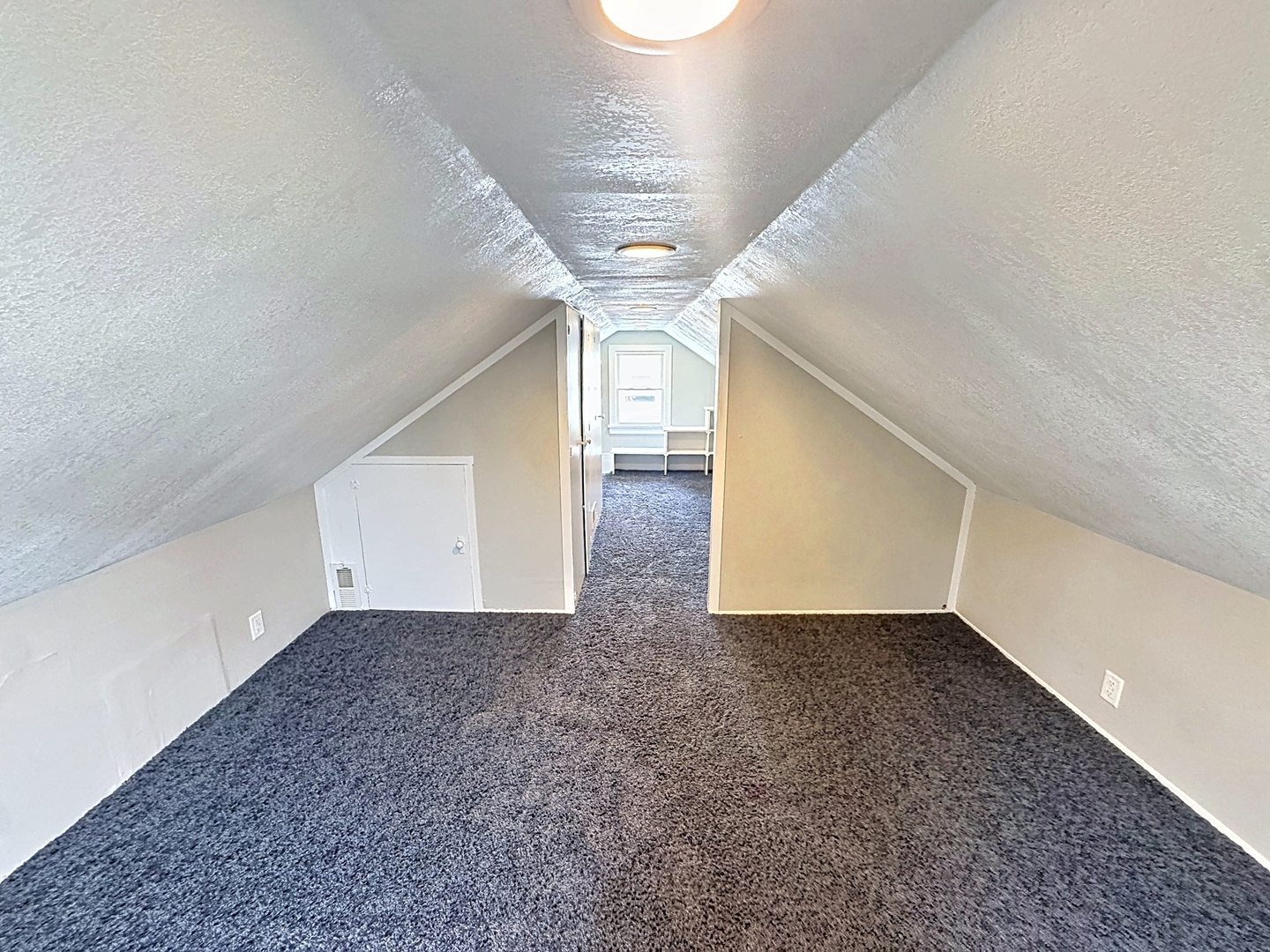 1841 32nd Street Moline, IL 61265 - Photo 14 of 24 a view of an empty room with stairs
