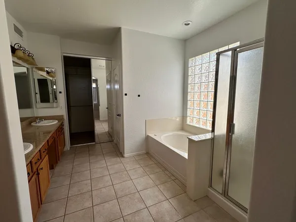 $2,900 | 2665 North 137th Avenue, Goodyear, AZ 85395