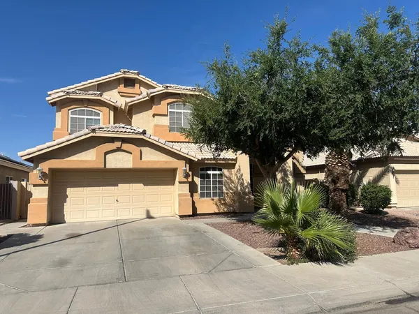 $2,900 | 2665 North 137th Avenue, Goodyear, AZ 85395