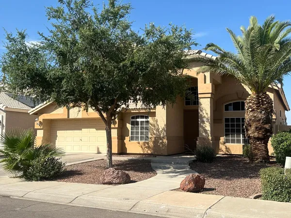 $2,900 | 2665 North 137th Avenue, Goodyear, AZ 85395
