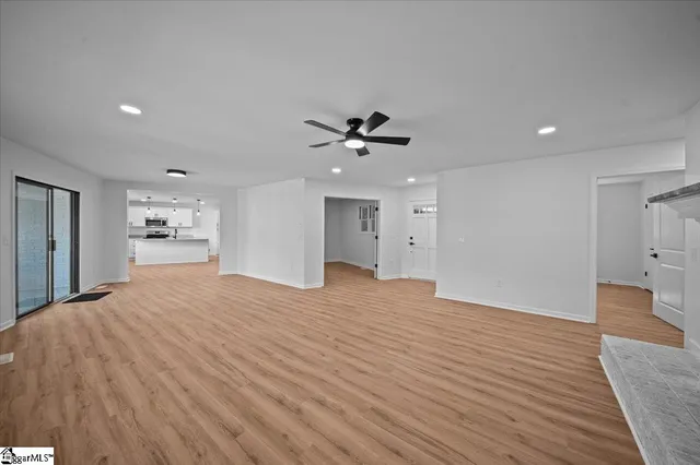 $320,000 | 204 Bristol Court, Anderson, SC 29625