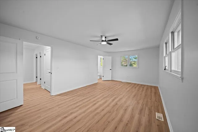 $320,000 | 204 Bristol Court, Anderson, SC 29625