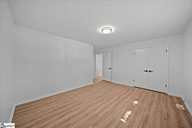 $320,000 | 204 Bristol Court, Anderson, SC 29625