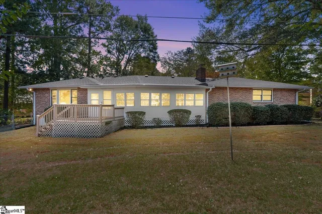 $320,000 | 204 Bristol Court, Anderson, SC 29625