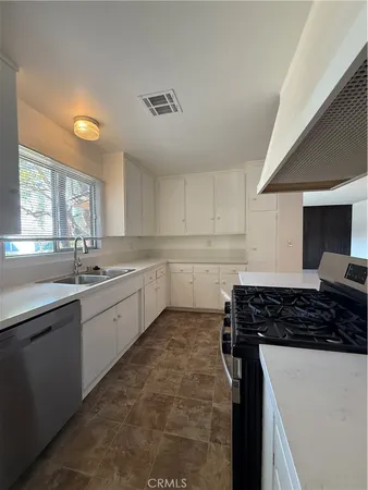 $4,795 | 10609 Jimenez Street, Sylmar, CA 91342