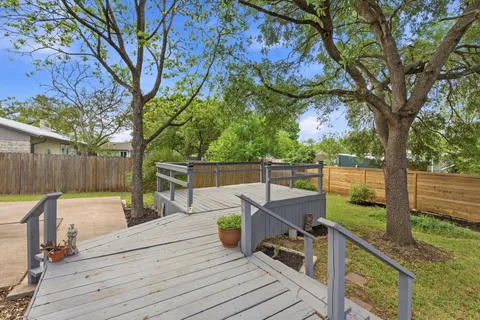 $525,000 | 2405 Stone River Drive, Austin, TX 78745