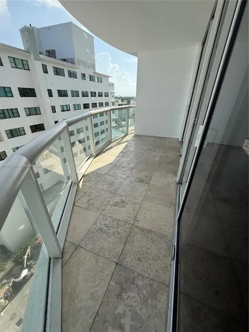 a picture of a bathroom