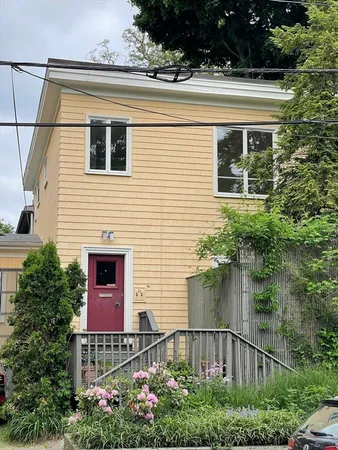 $3,000 | 53 Sacramento Street, Unit 2, Cambridge, MA 02138