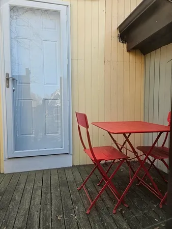 $3,000 | 53 Sacramento Street, Unit 2, Cambridge, MA 02138