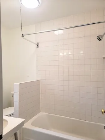 $3,000 | 53 Sacramento Street, Unit 2, Cambridge, MA 02138