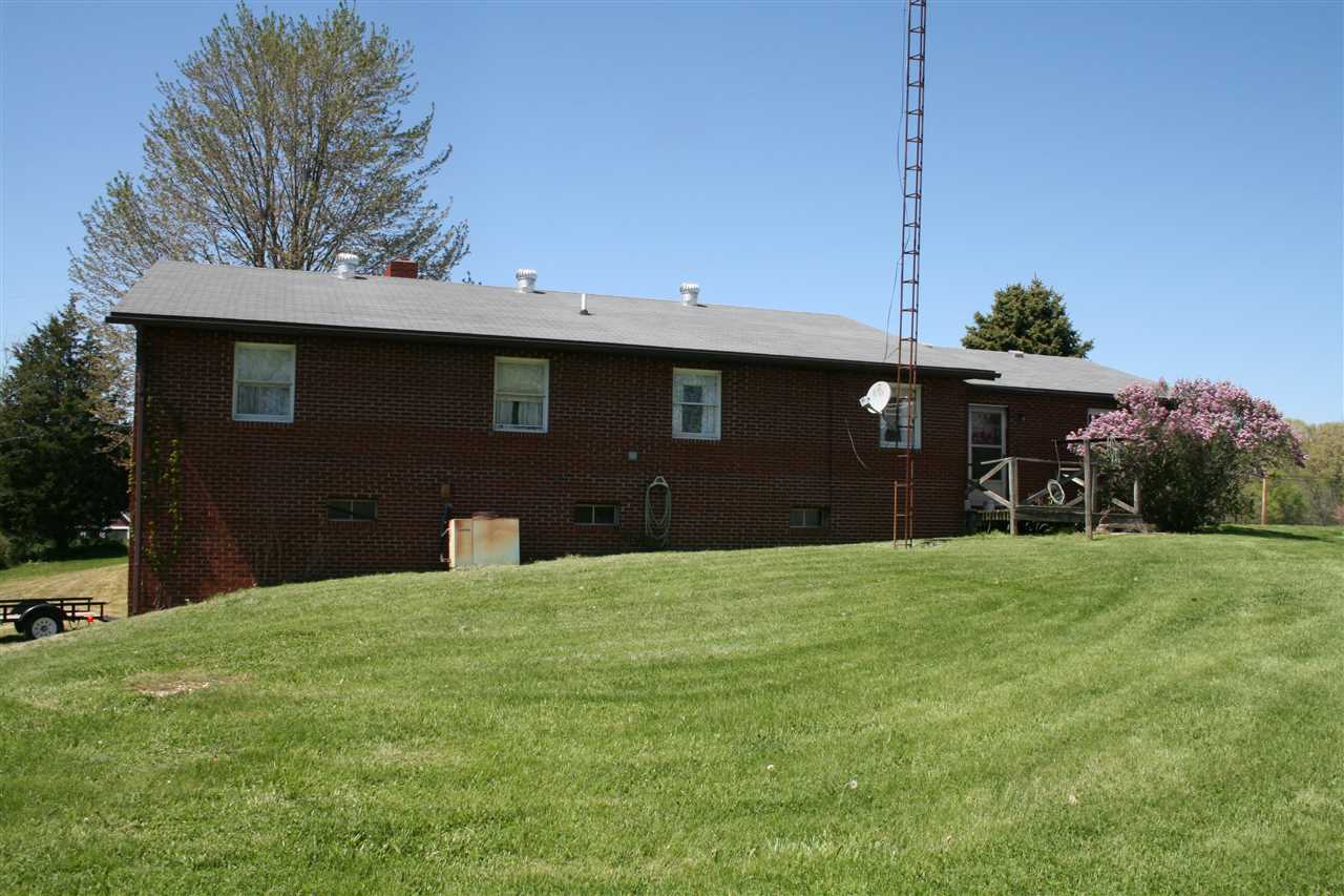6458 Williams Road Bedford, IN 47421 - Photo 7 of 24