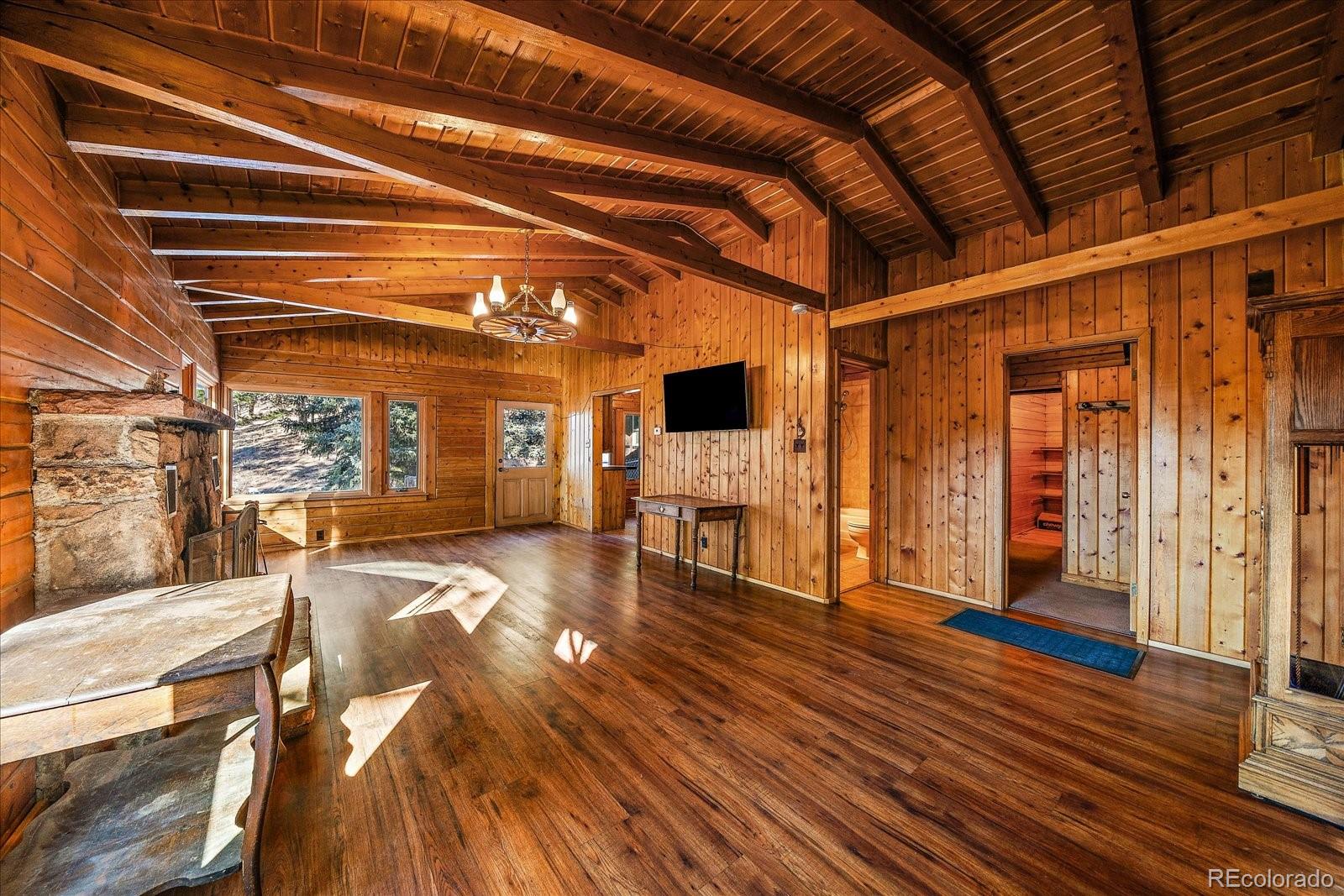 121 Mary Beth Road Evergreen, CO 80439 - Photo 7 of 37 Gallery Image 7
