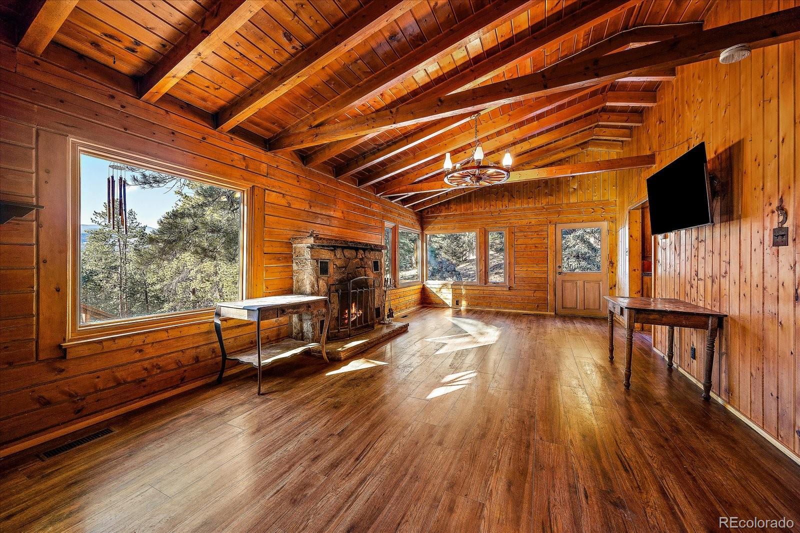 121 Mary Beth Road Evergreen, CO 80439 - Photo 8 of 37 Gallery Image 8