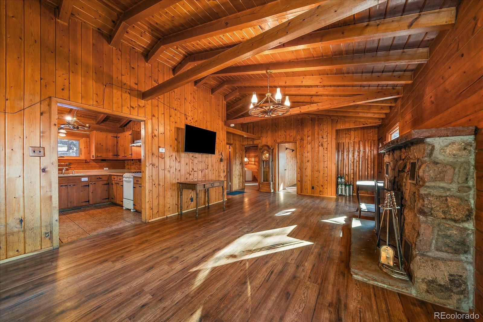 121 Mary Beth Road Evergreen, CO 80439 - Photo 9 of 37 Gallery Image 9