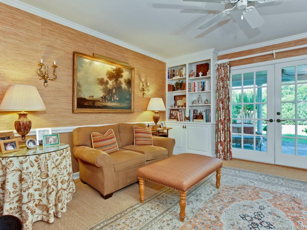4035 Abingdon Road Charlotte, NC 28211 - Photo 11 of 21 Gallery Image 11