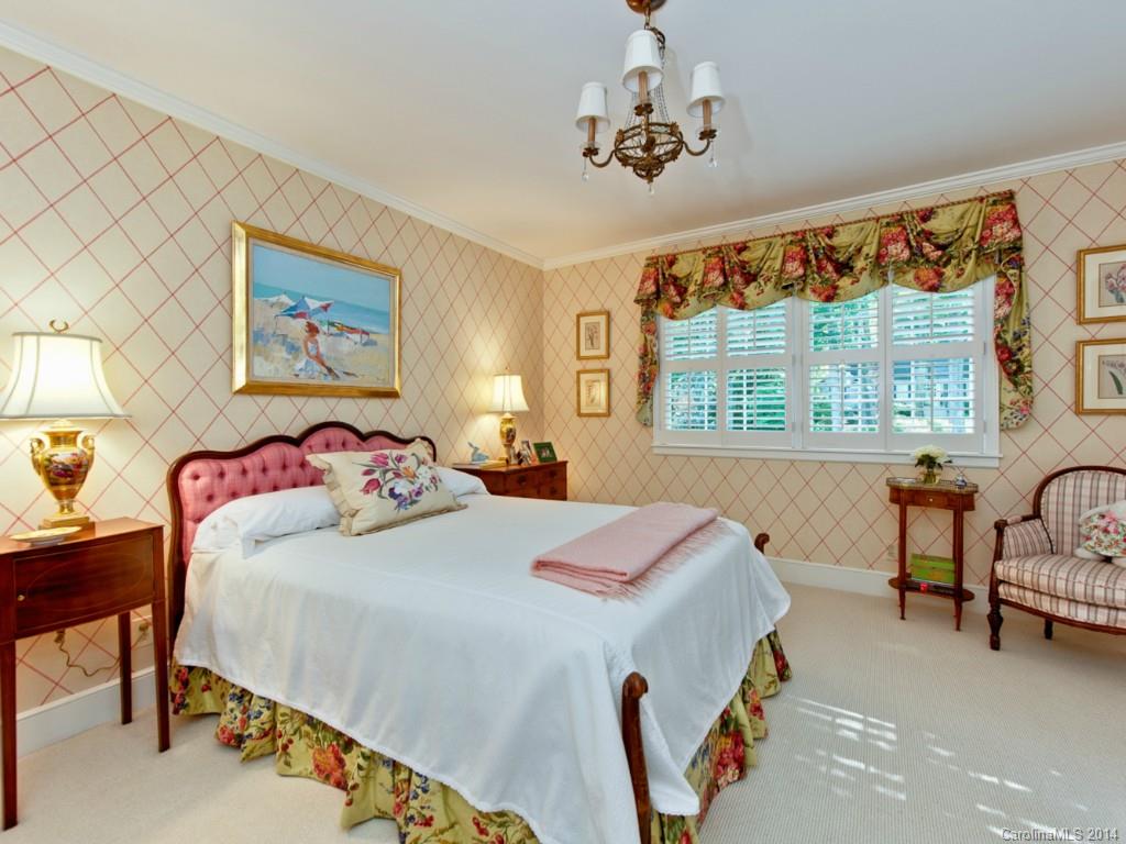 4035 Abingdon Road Charlotte, NC 28211 - Photo 14 of 21 Gallery Image 14
