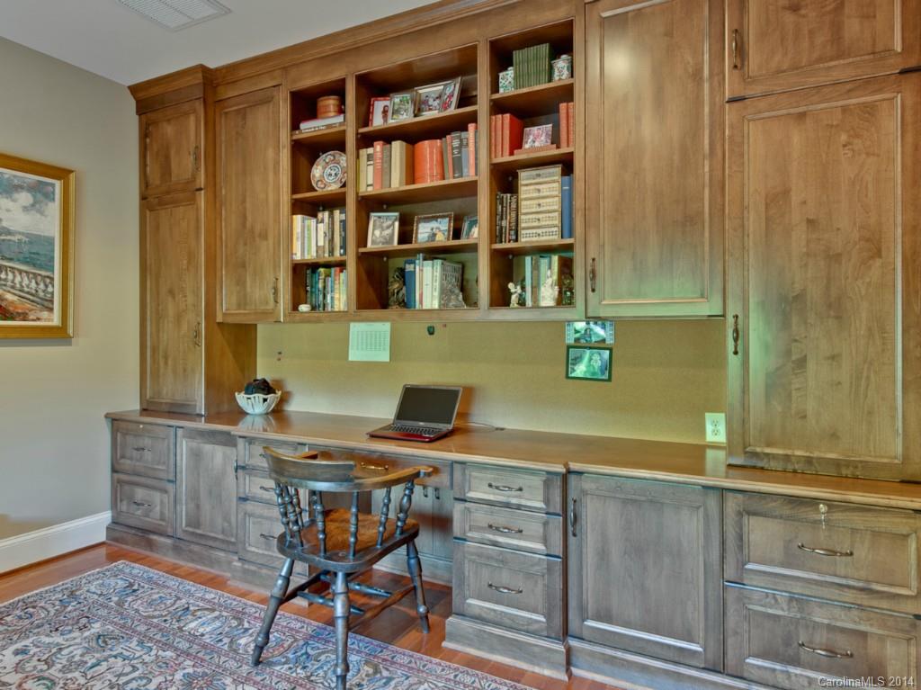 4035 Abingdon Road Charlotte, NC 28211 - Photo 15 of 21 Gallery Image 15