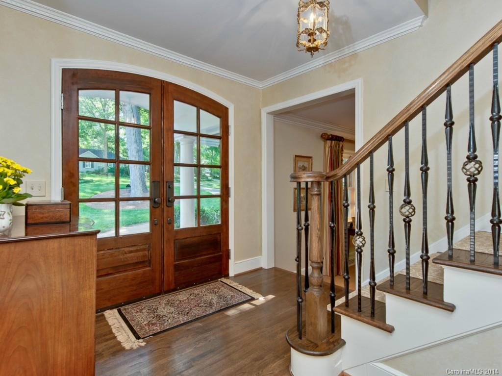 4035 Abingdon Road Charlotte, NC 28211 - Photo 3 of 21 Gallery Image 3