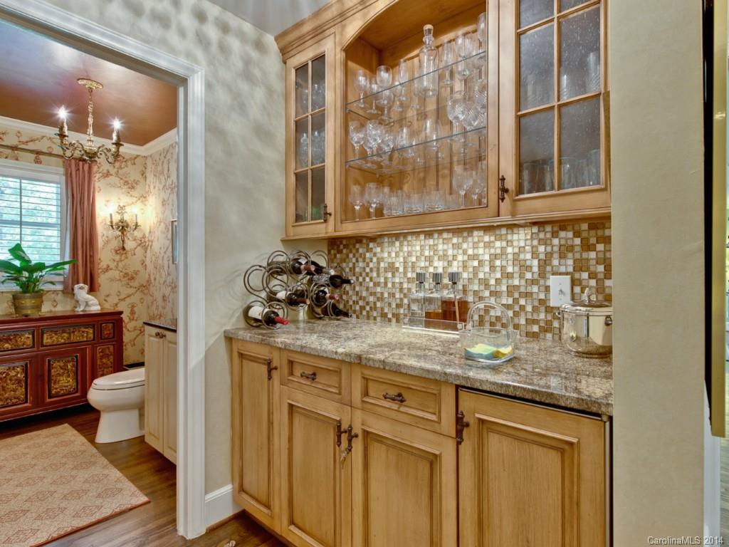 4035 Abingdon Road Charlotte, NC 28211 - Photo 9 of 21 Gallery Image 9