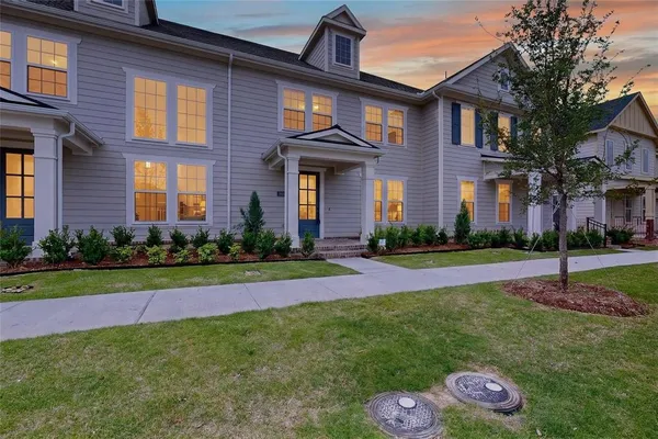 $2,890 | 9443 Speaker Drive, Frisco, TX 75035